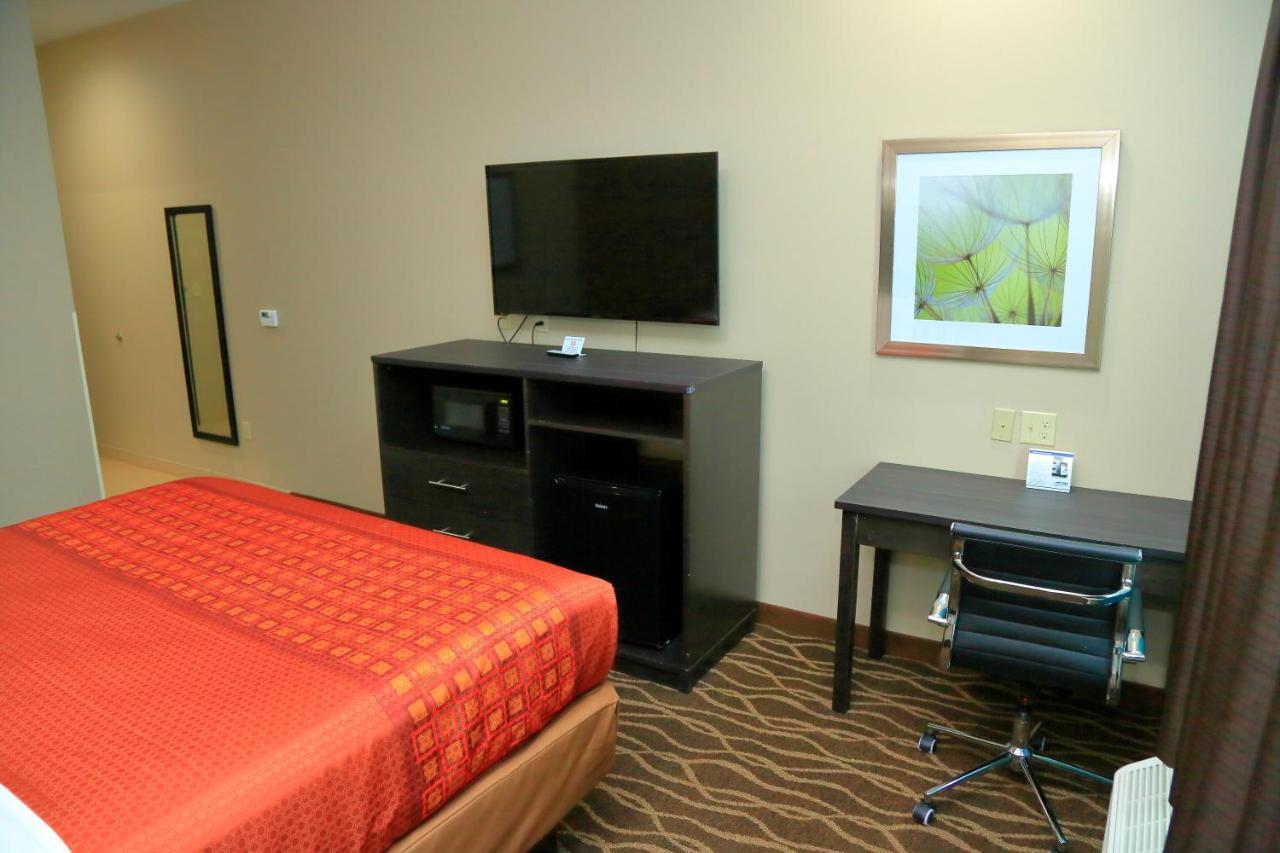 Americas Best Value Inn & Suites-Prairieville Exterior foto